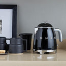 Smeg Bouilloire électrique de 1.7l KLF03BLUS - Germain Larivière