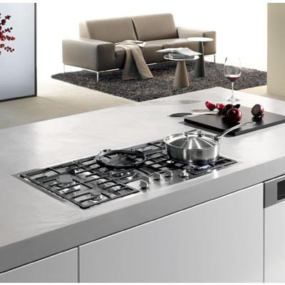 Miele 36-inch Built-In Gas Cooktop 26235560 IMAGE 2