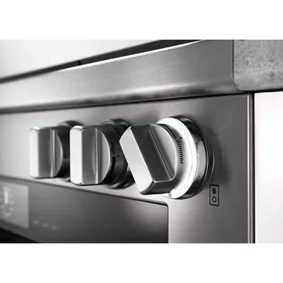 Miele 30-inch Freestanding Dual-Fuel Range 25192452 IMAGE 4