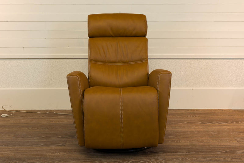 Fauteuil Inclinable - VENTE FINALE - MODÈLE DE PLANCHER ST-HYACINTHE - VENDU TEL QUEL