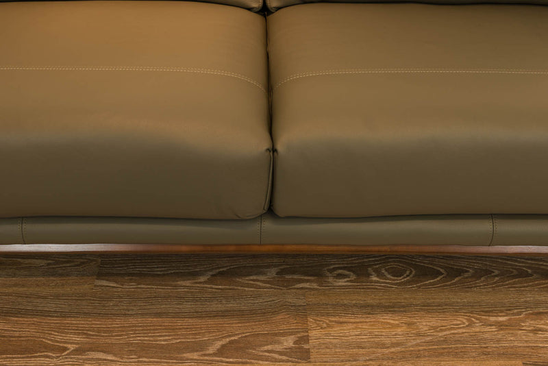 Sofa  - VENTE FINALE - MODÈLE DE PLANCHER ST-HYACINTHE - VENDU TEL QUEL