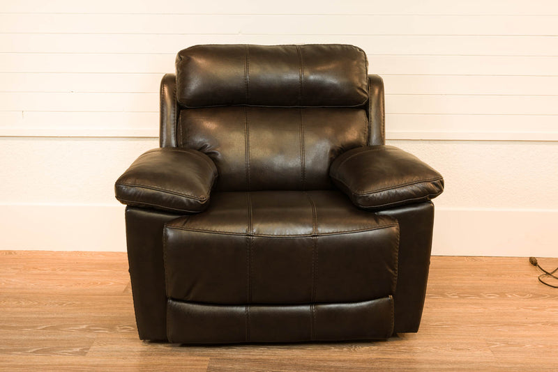 Fauteuil Inclinable - VENTE FINALE - MODÈLE DE PLANCHER ST-HYACINTHE - VENDU TEL QUEL