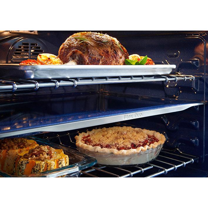 Samsung 30-inch, 7.0 cu.ft. Total Capacity Built-in Combination Oven with Wi-Fi Connectivity NQ70M7770DS/AA IMAGE 7