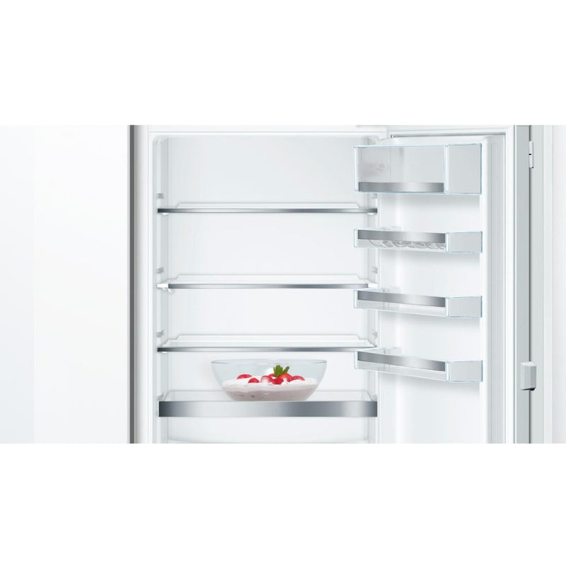 Bosch 24-inch, 9.6 cu. ft. Built-In Bottom Freezer Refrigerator B09IB81NSP IMAGE 4