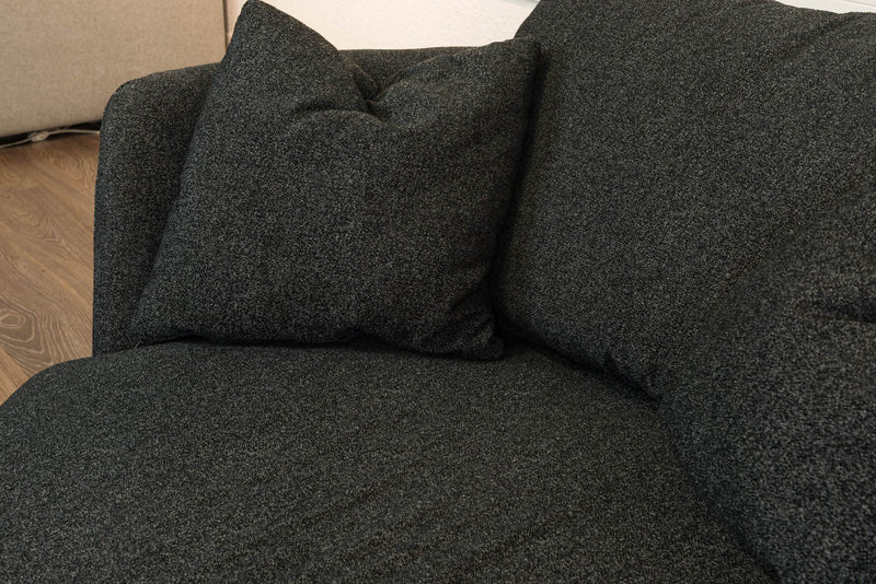 Fauteuil  - VENTE FINALE - MODÈLE DE PLANCHER ST-HYACINTHE - VENDU TEL QUEL