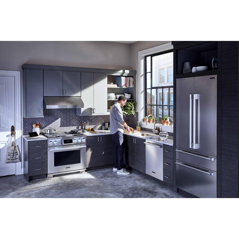 Signature Kitchen Suite 36-inch Freestanding Dual-Fuel Range with Steam-Assist Oven SKSDR360GS IMAGE 8