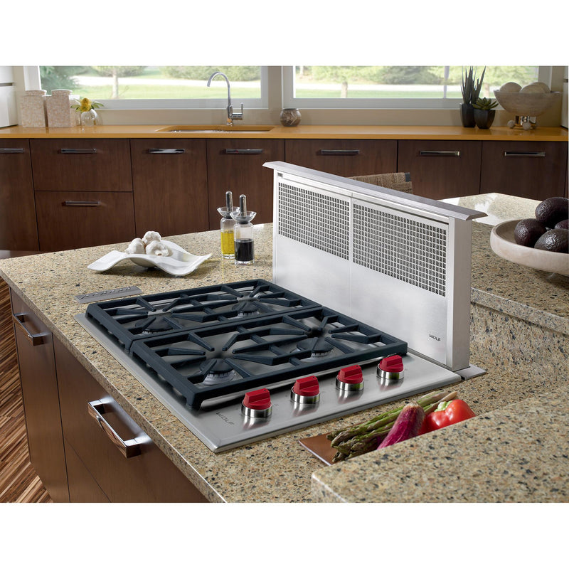 Wolf 30-inch Built-in Gas Cooktop CG304P/S IMAGE 2