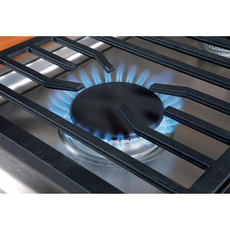 Wolf 30-inch Built-in Gas Cooktop CG304T/S/LP IMAGE 10