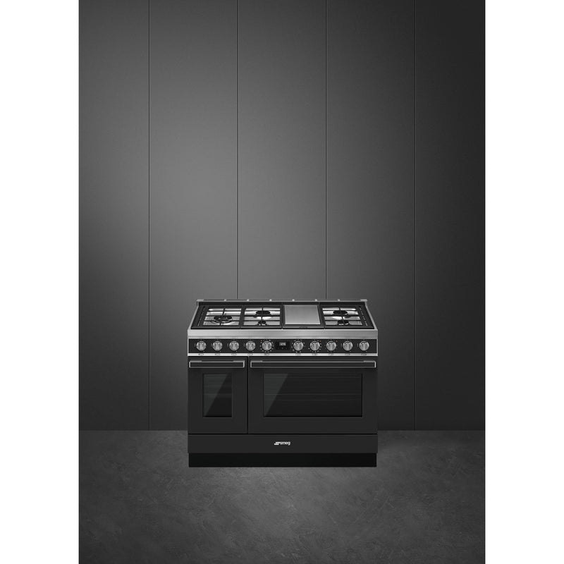 Smeg 48-inch Freestanding Dual-Fuel Range with True European Triple Convection CPF48UGMAN IMAGE 2