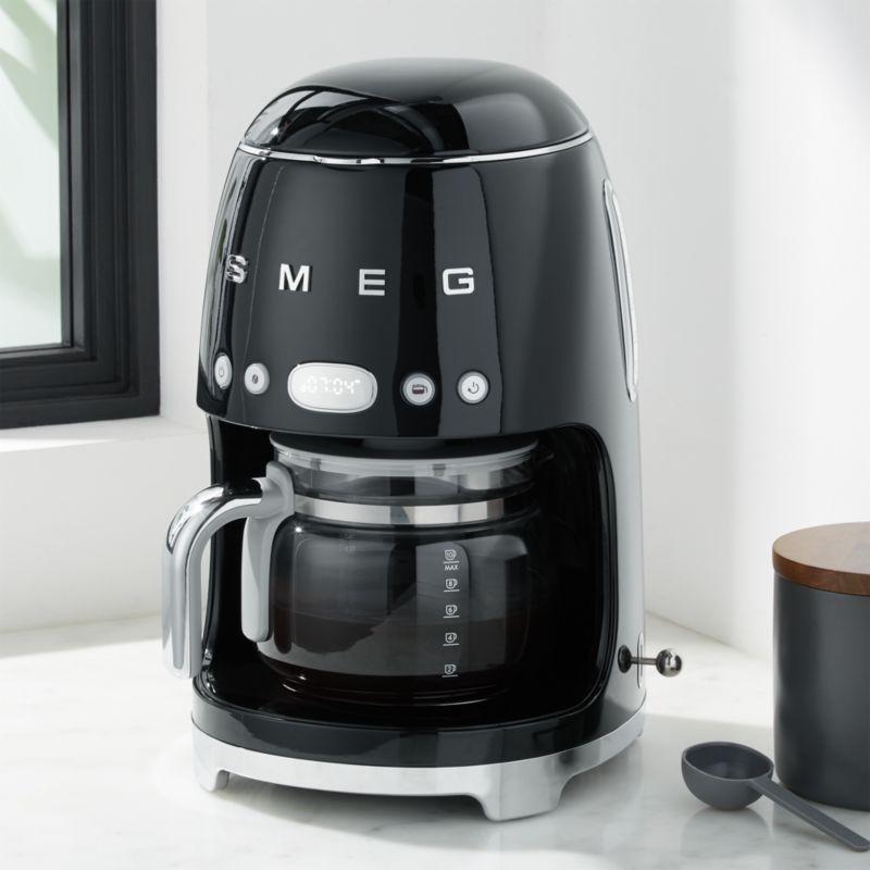 Smeg Retro-Style Drip Coffee Machine DCF02BLUS IMAGE 2