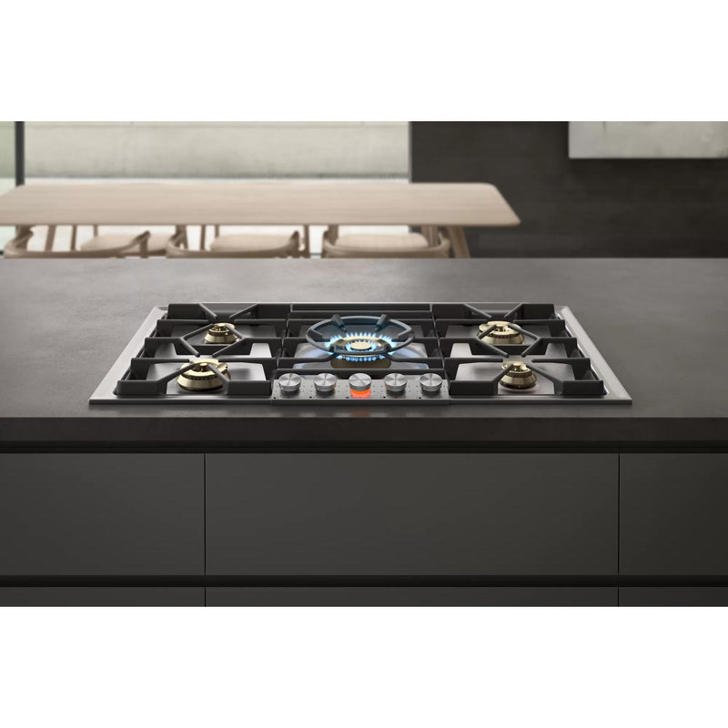 Gaggenau 36-inch Built-in Gas Cooktop with Wok Burner VG295150CA IMAGE 2