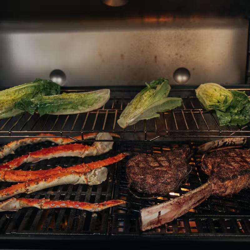 Weber Genesis E-435 Gas Grill 36410001 IMAGE 6