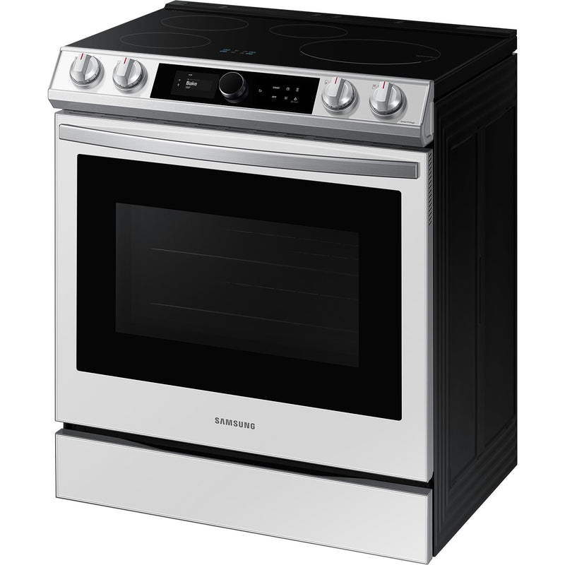 Samsung 30-inch Slide-in Electric Induction Range with WI-FI Connect NE63BB891112/AC IMAGE 4