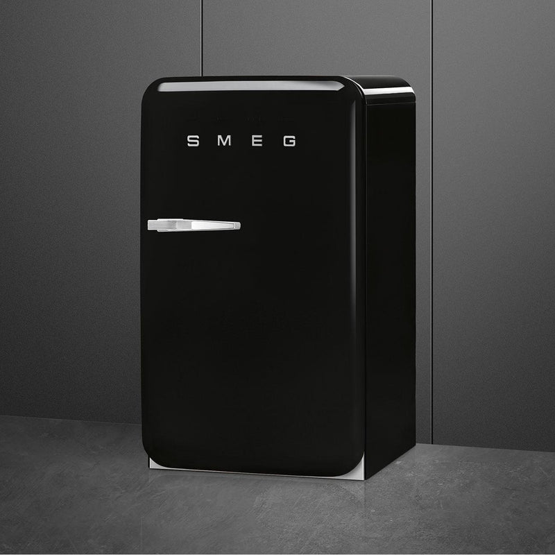 Smeg 22-inch, 4.48 cu. ft. Compact Refrigerator FAB10URBL3 IMAGE 3