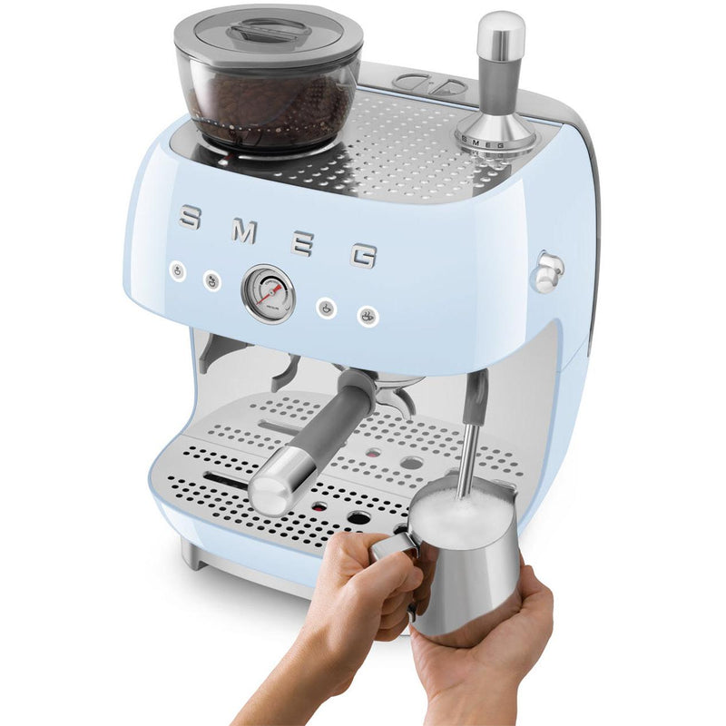 Smeg Retro-Style Manual Espresso Coffee Machine EGF03PBUS IMAGE 7