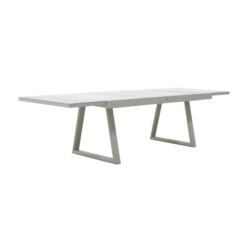 Germain Larivière Outdoor Tables Dining Tables 416814 IMAGE 3