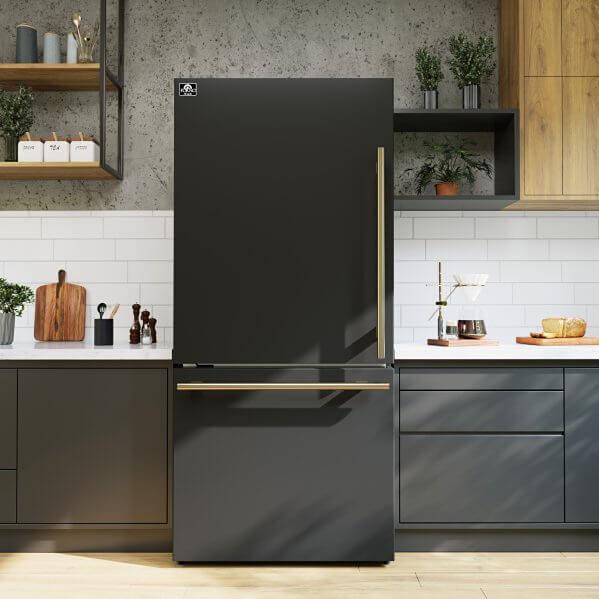 Forno 31-inch, 17.2 cu. ft. Counter-Depth Bottom Freezer Refrigerator with Interior Ice Maker FFFFD1786-31BLK IMAGE 5