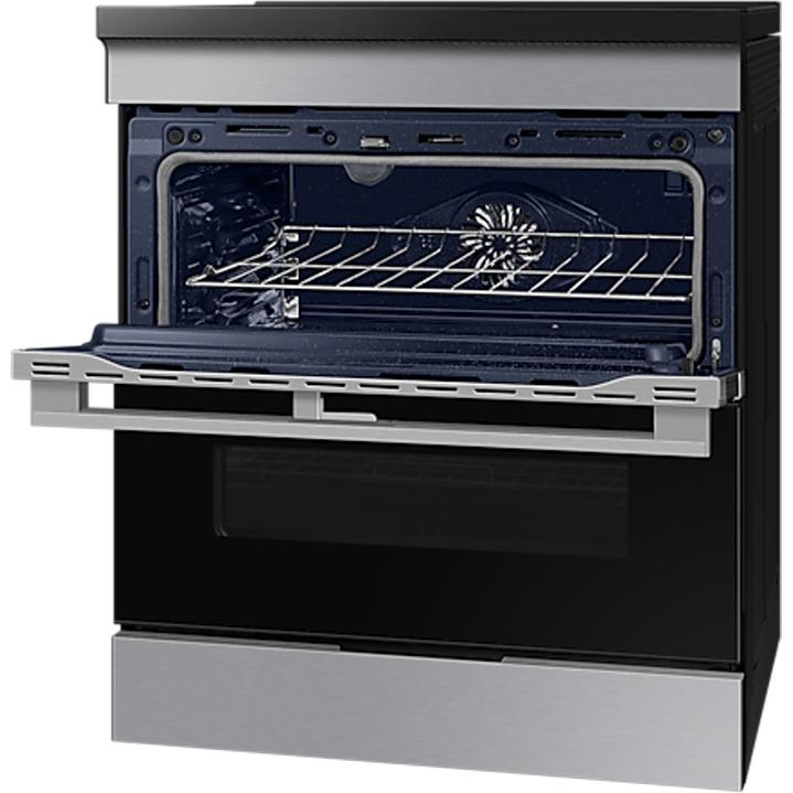  Samsung 30-inch Slide-in Induction Range with Wi-Fi NSI6DG9550SRAC IMAGE 10