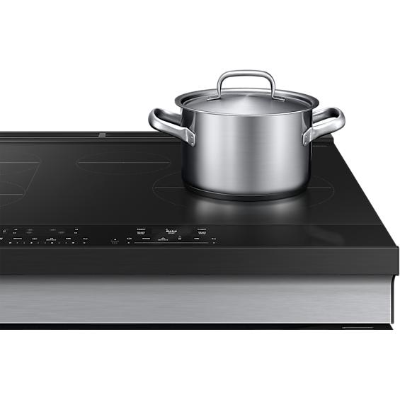  Samsung 30-inch Slide-in Induction Range with Wi-Fi NSI6DG9550SRAC IMAGE 11