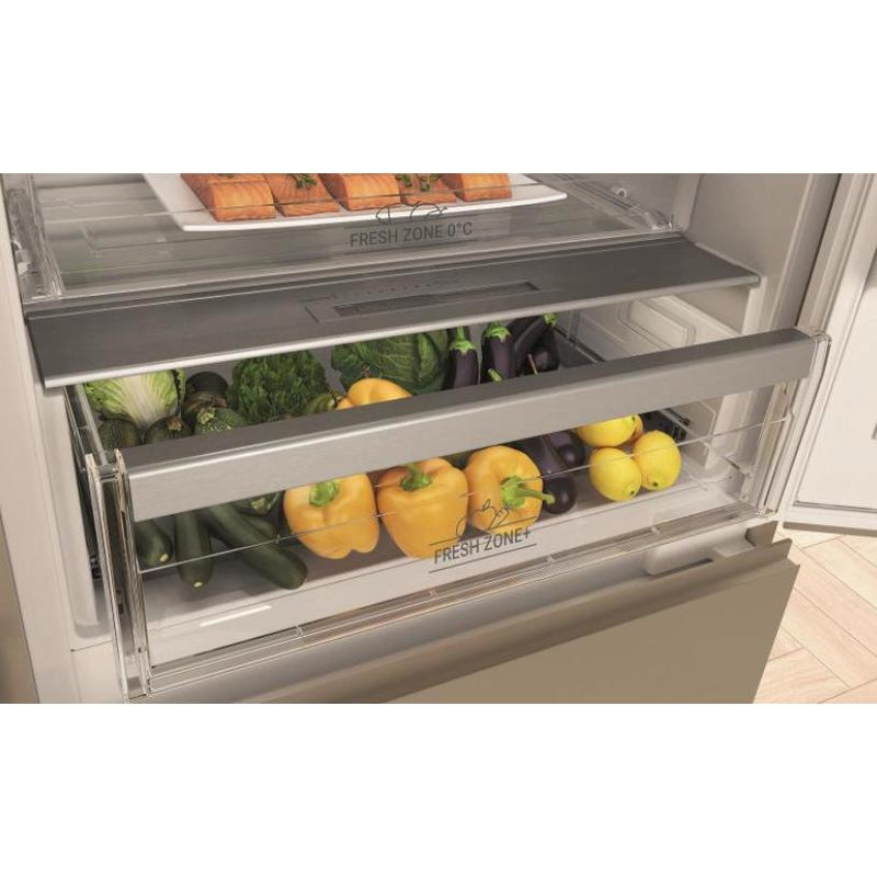 Whirlpool 24-inch, 11.3 cu. ft. Bottom Freezer Refrigerator URBC5024PZ IMAGE 3