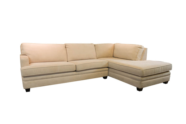 Sofa sectionnel - VENTE FINALE - MODÈLE DE PLANCHER ST-HYACINTHE - VENDU TEL QUEL