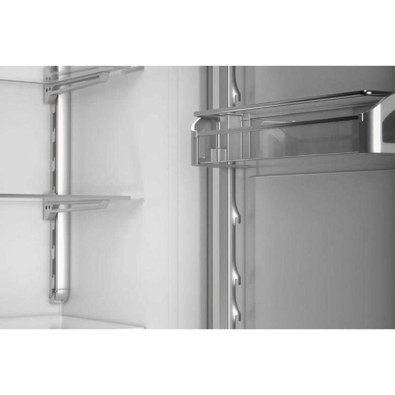 Bertazzoni Congélateur vertical de 8,2 pi cu avec machine à glaçons REF18FCIPRR/23 - Germain Larivière
