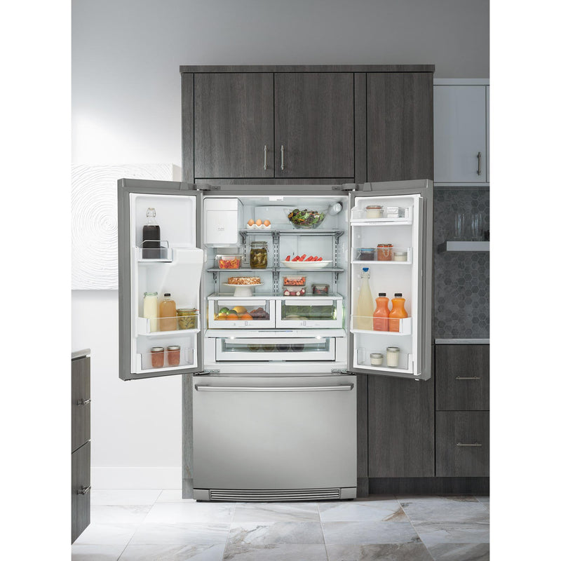 Electrolux Réfrigérateur trois portes avec porte à deux battants à profondeur de comptoir de 36 po, 21.5 pi cu avec commandes Wave - Touch® EW23BC87SS - Germain Larivière