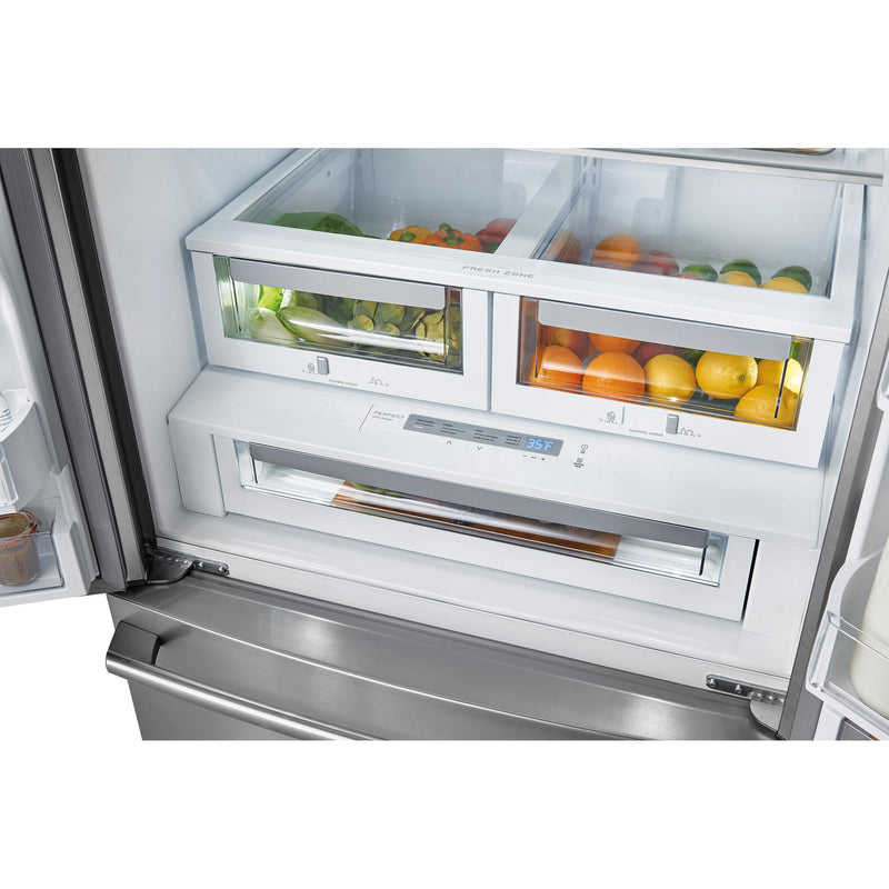 Electrolux Réfrigérateur trois portes avec porte à deux battants à profondeur de comptoir de 36 po, 21.5 pi cu avec commandes Wave - Touch® EW23BC87SS - Germain Larivière