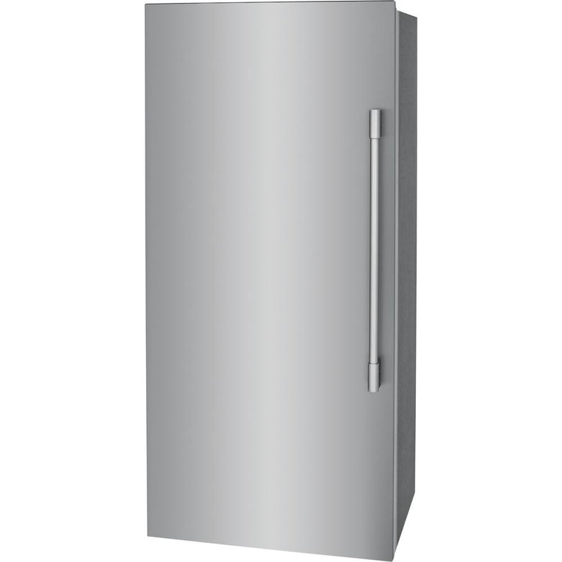 Frigidaire Professional Congélateur vertical de 18,6 pi.cu. avec machine à glaçons interne FPFU19F8WF - VENTE FINALE - BOITE OUVERTE - VENDU TEL QUEL - Germain Larivière