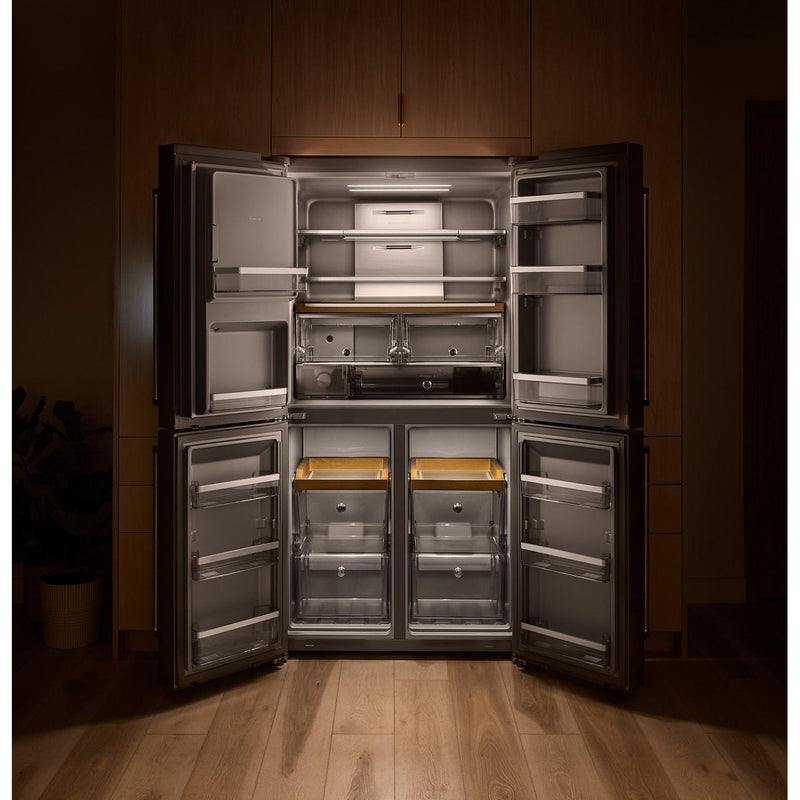 KitchenAid Réfrigérateur quatre portes avec porte à deux battants à profondeur de comptoir de 36 pouces, 19,4 pi. cu. avec distributeur d'eau et de glaçons KRQC736RPS - Germain Larivière
