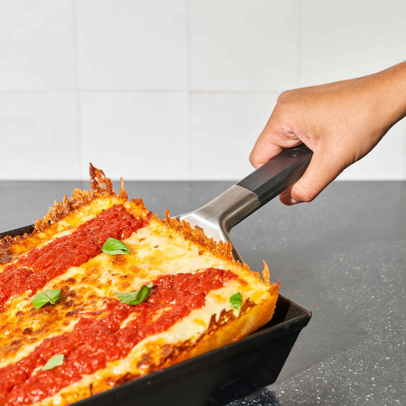 Ooni Spatule à Pizza Poêle Sizzler en fonte UU - P27000 - Germain Larivière