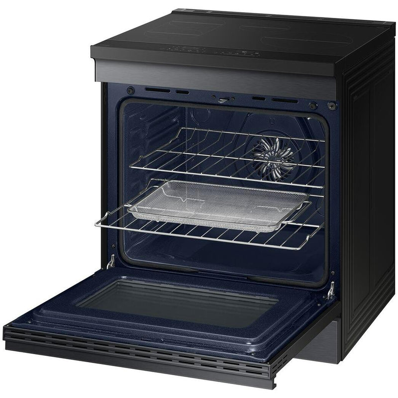 Samsung Cuisinière à induction Smart Bespoke de 6,3 pi cu NSI6DG9500MT/AA - Germain Larivière