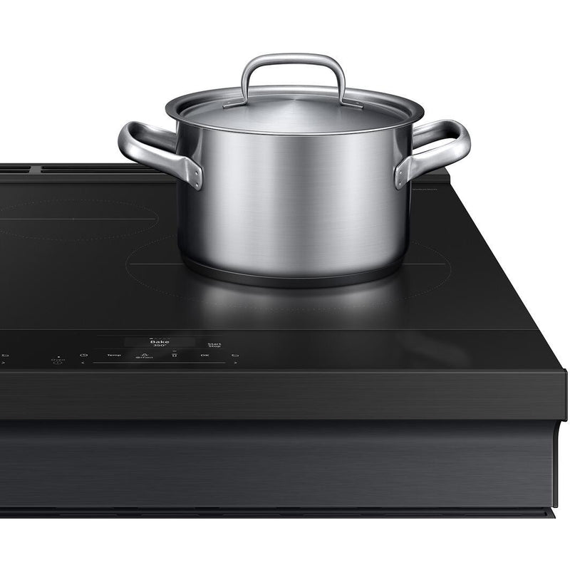 Samsung Cuisinière à induction Smart Bespoke de 6,3 pi cu NSI6DG9500MT/AA - Germain Larivière