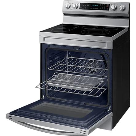 Samsung Cuisinière amovible électrique de 30 po. avec connectivité WI - FI NE63A6711SS/AC - Germain Larivière
