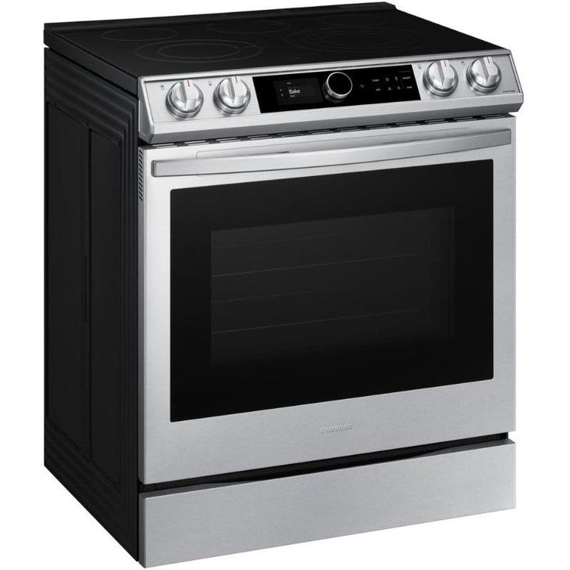 Samsung Cuisinière encastrée électrique de 30 po. avec connectivité Wi - Fi NE63T8711SS/AC VENTE FINALE - BOITE OUVERTE - VENDU TEL QUEL - Germain Larivière