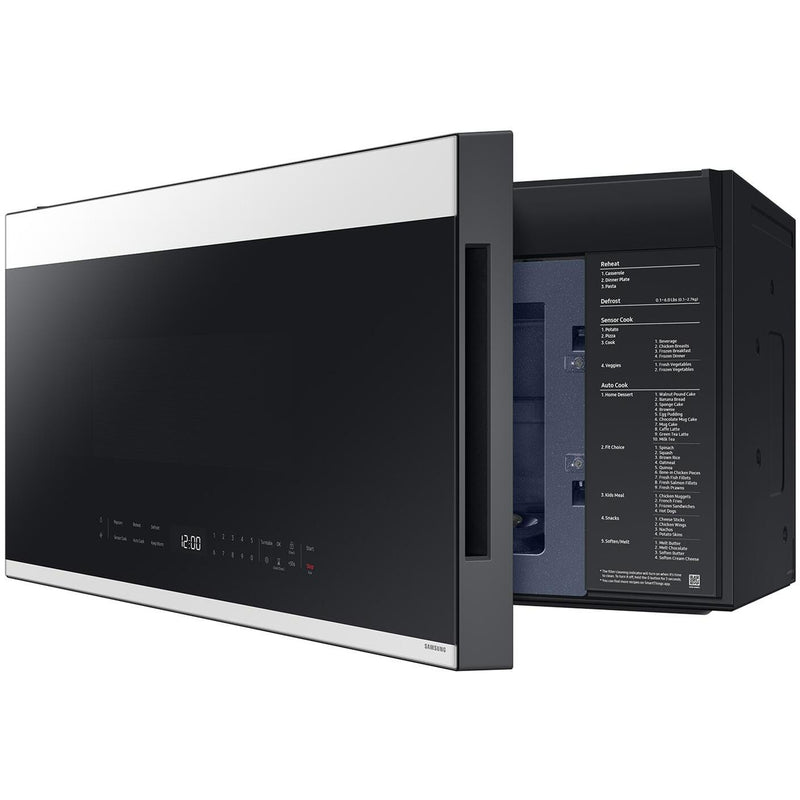 Samsung Four à micro - ondes à hotte intégrée Smart Bespoke de 30 po, 1.2 pi cu ME21DB650012/AC - Germain Larivière