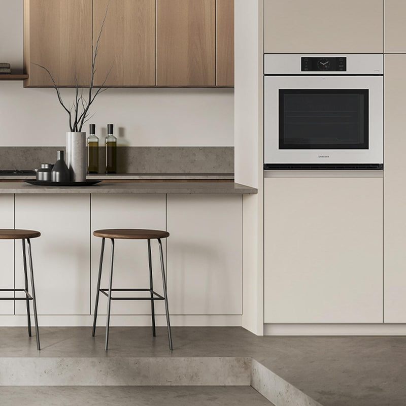 Samsung Four mural encastré de 30 po, 5.1 cu pi NV51CB700S12AA VENTE FINALE - BOITE OUVERTE - VENDU TEL QUEL - Germain Larivière