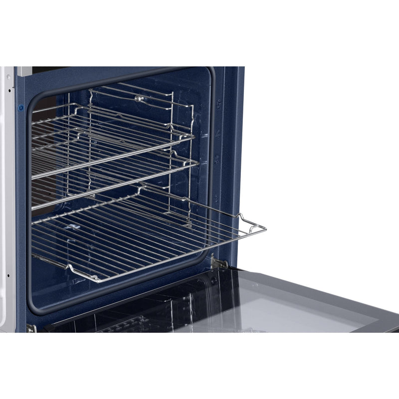 Samsung Four mural encastré simple de 24 po., 3,1 pi.cu. avec technologie convection véritable NV31T4551SS/AA - Germain Larivière