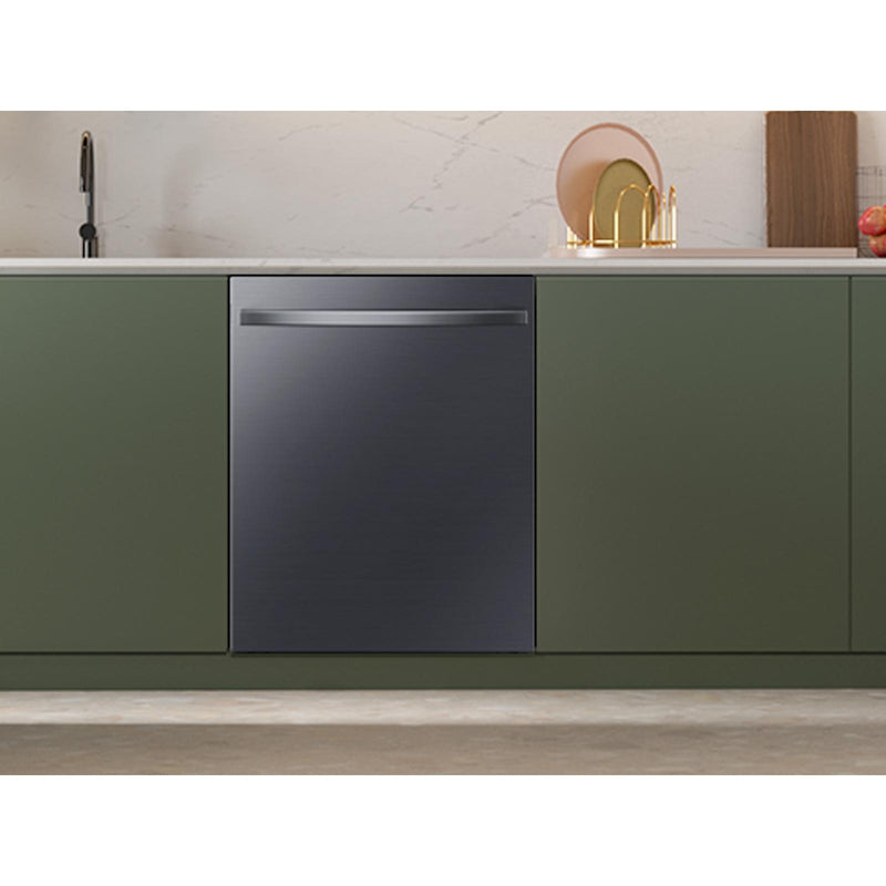 Samsung Lave - vaisselle a commandes frontales de 24 po avec StormWash™ DW80CG5451MT/AA - Germain Larivière