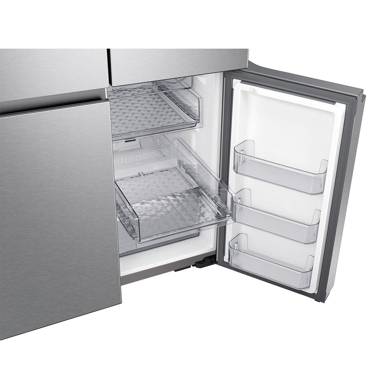 Samsung Réfrigérateur quatre portes avec porte à deux battants amovible de 36 po., 28.6 pi.cu. avec Family Hub™ RF29A9771SR/AC - Germain Larivière