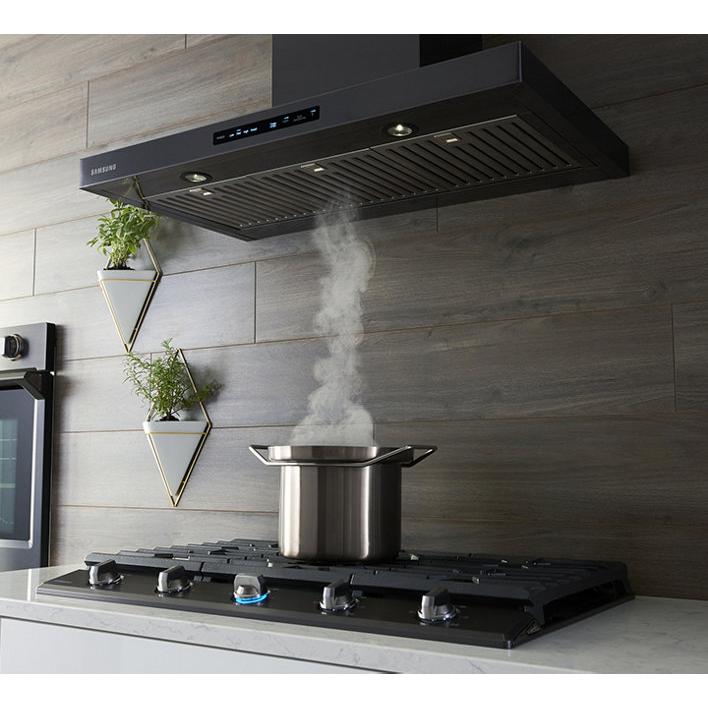 Samsung Table de cuisson encastrée à gaz de 36 po avec connection Wi - Fi et Bluetooth NA36N7755TS/AA - Germain Larivière