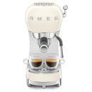 Smeg 50's Style machine espresso manuelle ECF02CRUS - Germain Larivière