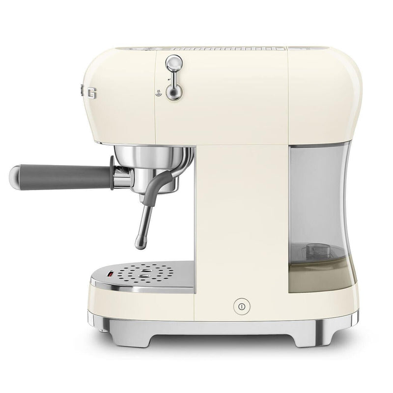 Smeg 50's Style machine espresso manuelle ECF02CRUS - Germain Larivière