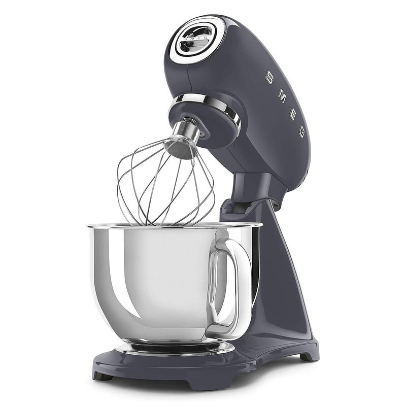 Smeg Batteur sur socle 50's Retro Style Aesthetic de 4,8l avec 600 w SMF03GRUS - Germain Larivière