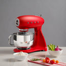 Smeg Batteur sur socle 50's Retro Style Aesthetic de 4,8l avec 600 w SMF03RDUS - Germain Larivière