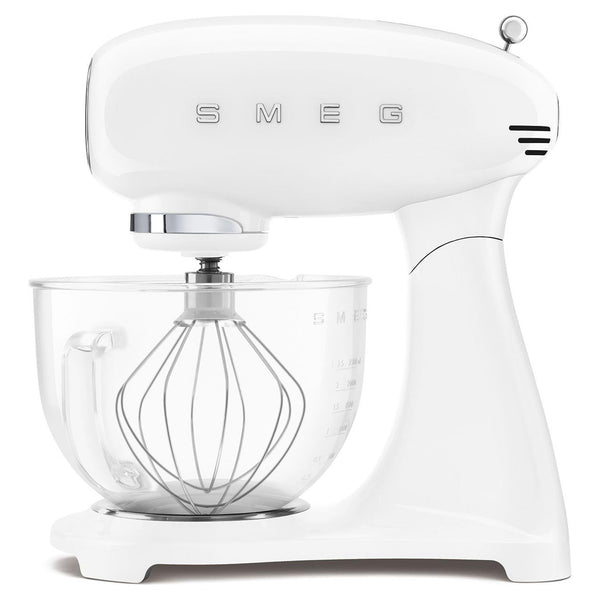 Smeg Batteur sur socle 50's Retro Style Aesthetic de 4,8l avec 600 w SMF13WHUS - Germain Larivière