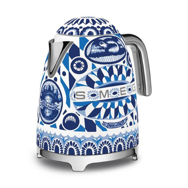 Smeg Bouilloir électrique de 1,7l KLF03DGBUS - Germain Larivière