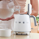 Smeg Bouilloire électrique de 0.8l KLF05WHUS - Germain Larivière