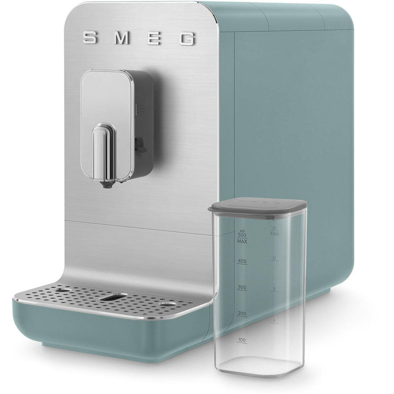 Smeg Collezione Aesthetic machine à café espresso avec système à lait BCC13EGMUS - Germain Larivière