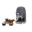 Smeg Machine à café style rétro DCF02GRUS - Germain Larivière